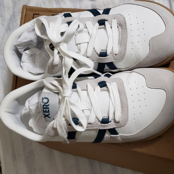 Shoes - Picture 2 of 5